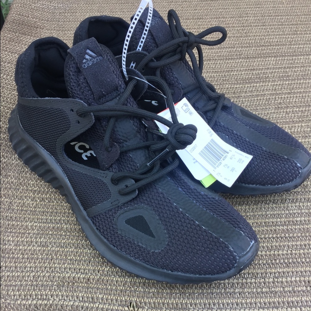New Adidas Run Lux Clima size 9